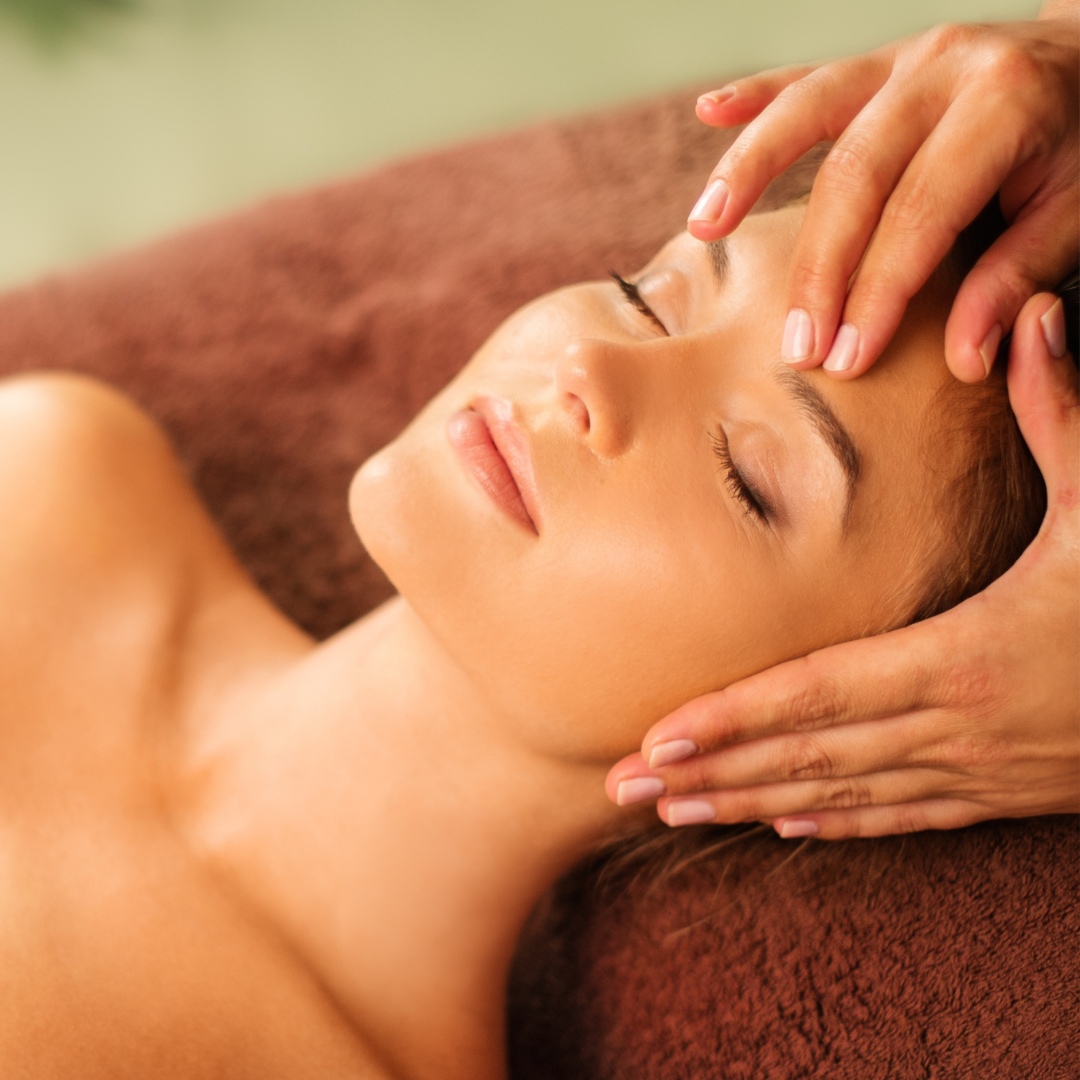 Massage Liftant Japonais du visage image